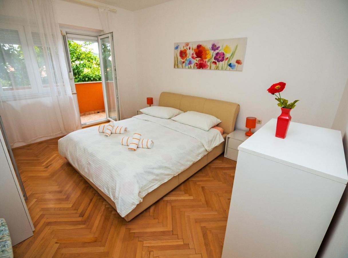 Apartments Bene Banjol Bagian luar foto