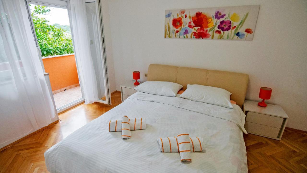 Apartments Bene Banjol Bagian luar foto