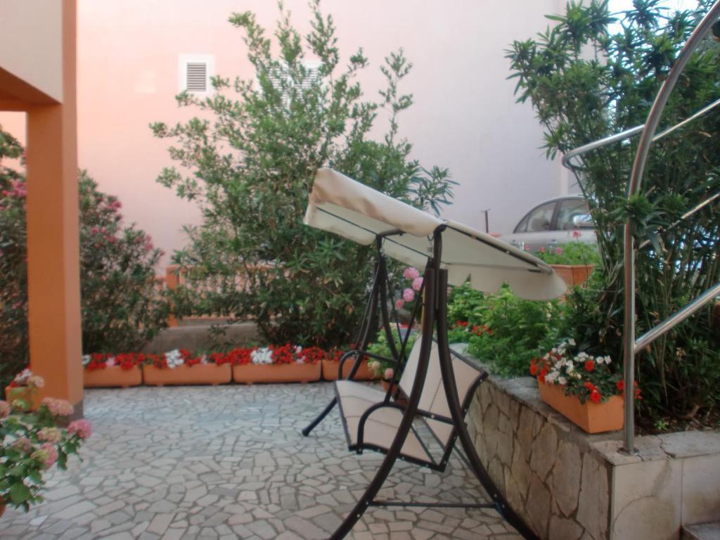 Apartments Bene Banjol Bagian luar foto